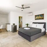 Nostalgia Paros Seaside Apartment