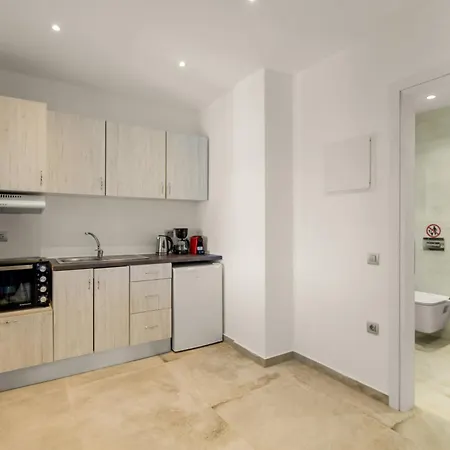 Nostalgia Paros Seaside Daire Ambelas