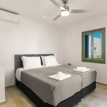Nostalgia Paros Seaside Apartment *
