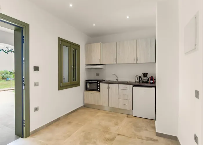 Nostalgia Paros Seaside Ambelász