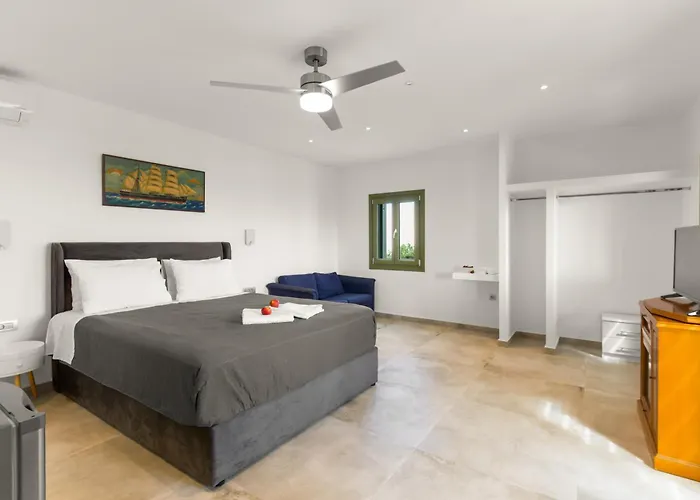 Nostalgia Paros Seaside * Ambelász